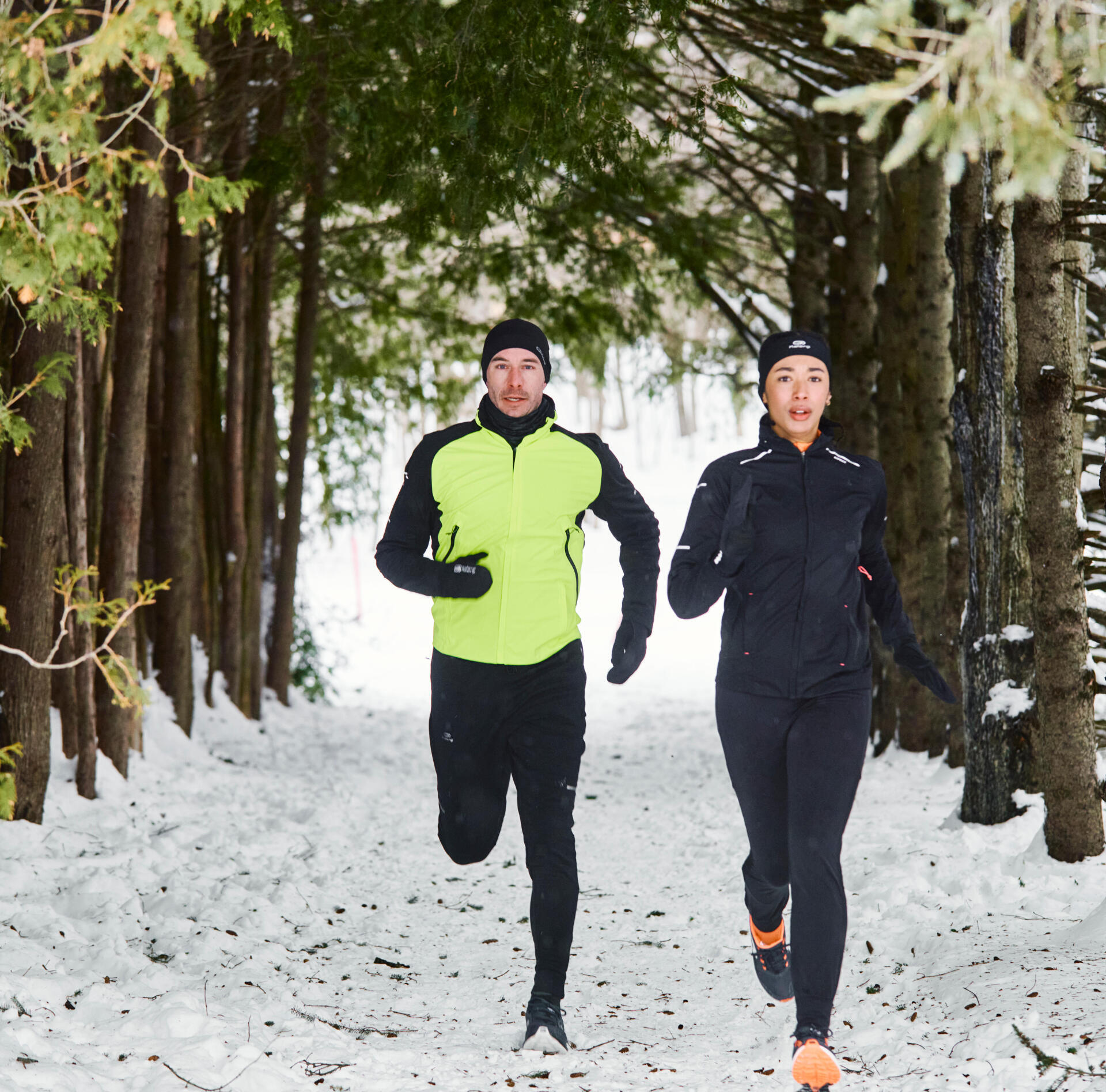 Chaussure pour courir 2025 dans la neige