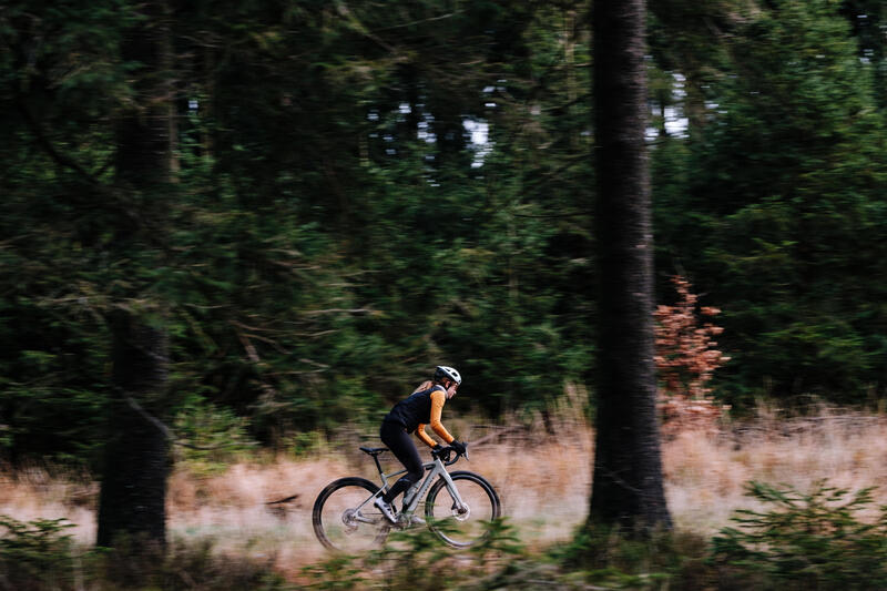 Gravel czy cross – który rower lepszy dla Ciebie? Poradnik