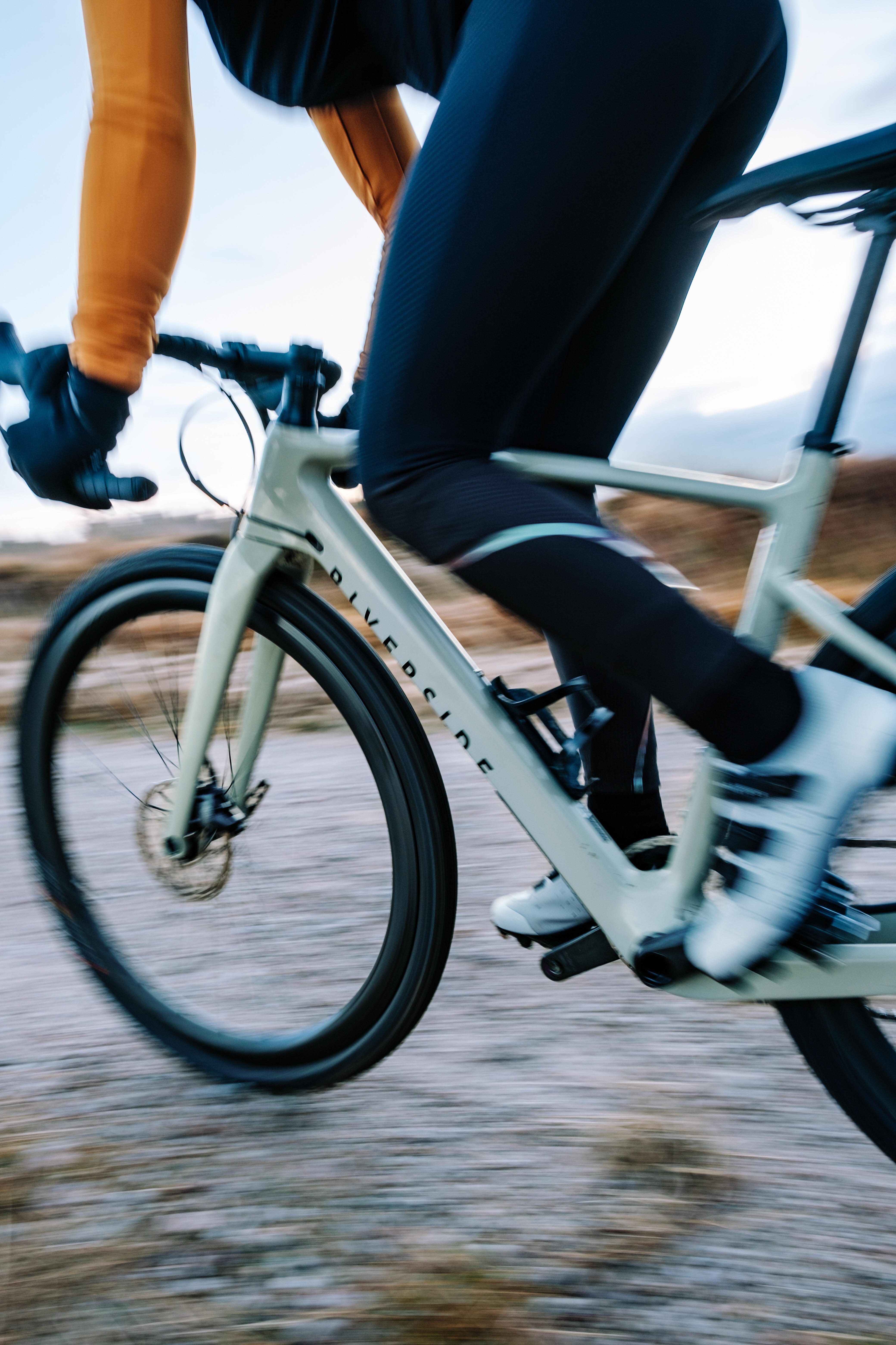 Gravel Bike Sram Force Etap AXS - Reynolds - RIVERSIDE