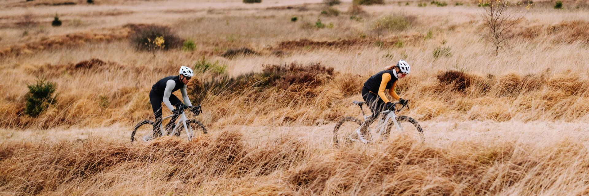 Welche Kleidung fürs Gravelbike bei jedem Wetter?