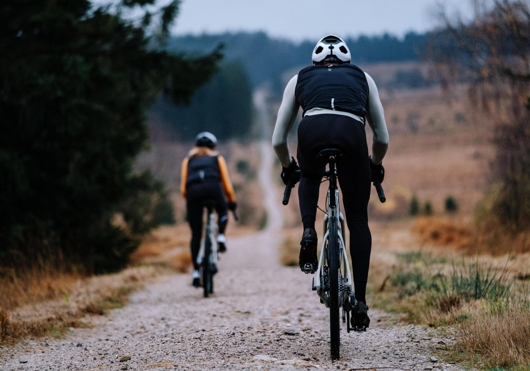 homme-velo-campagne