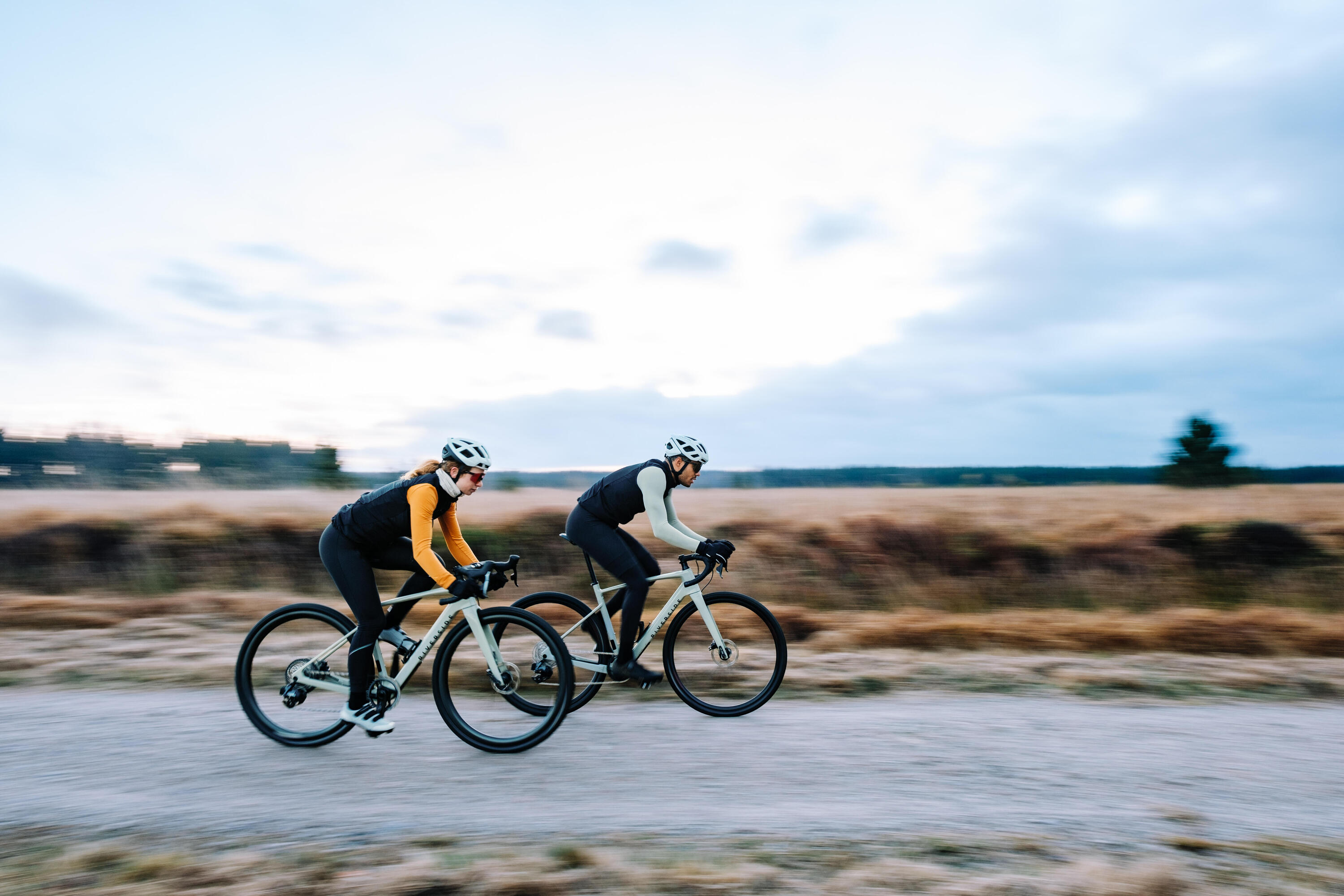 Bici gravel RIVERSIDE GCR SRAM FORCE AXS 17/17