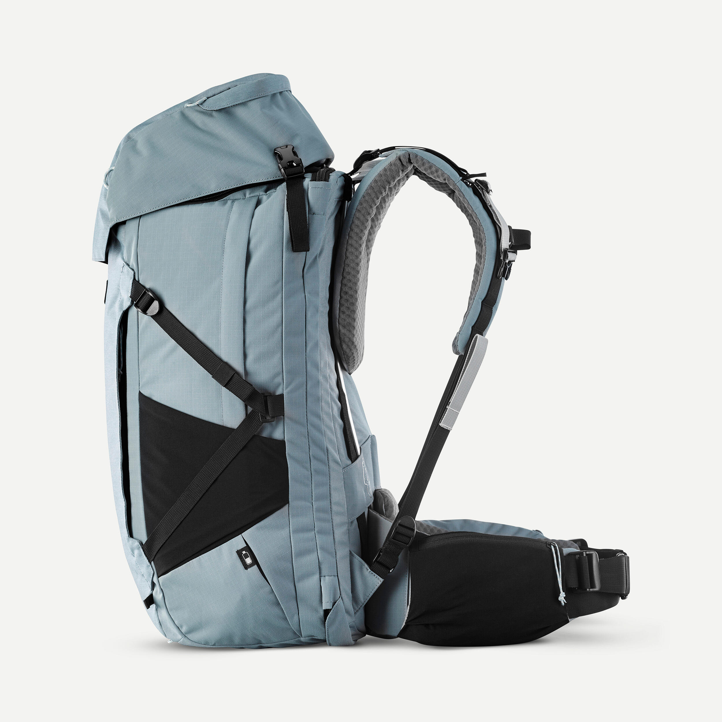 Trekking bag as cabin baggage top
