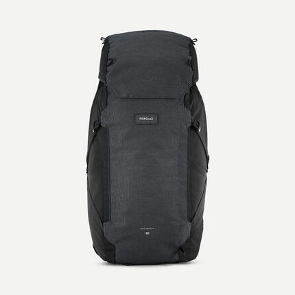 Mochila montaña y trekking viaje 50+6L Hombre Forclaz Travel 900