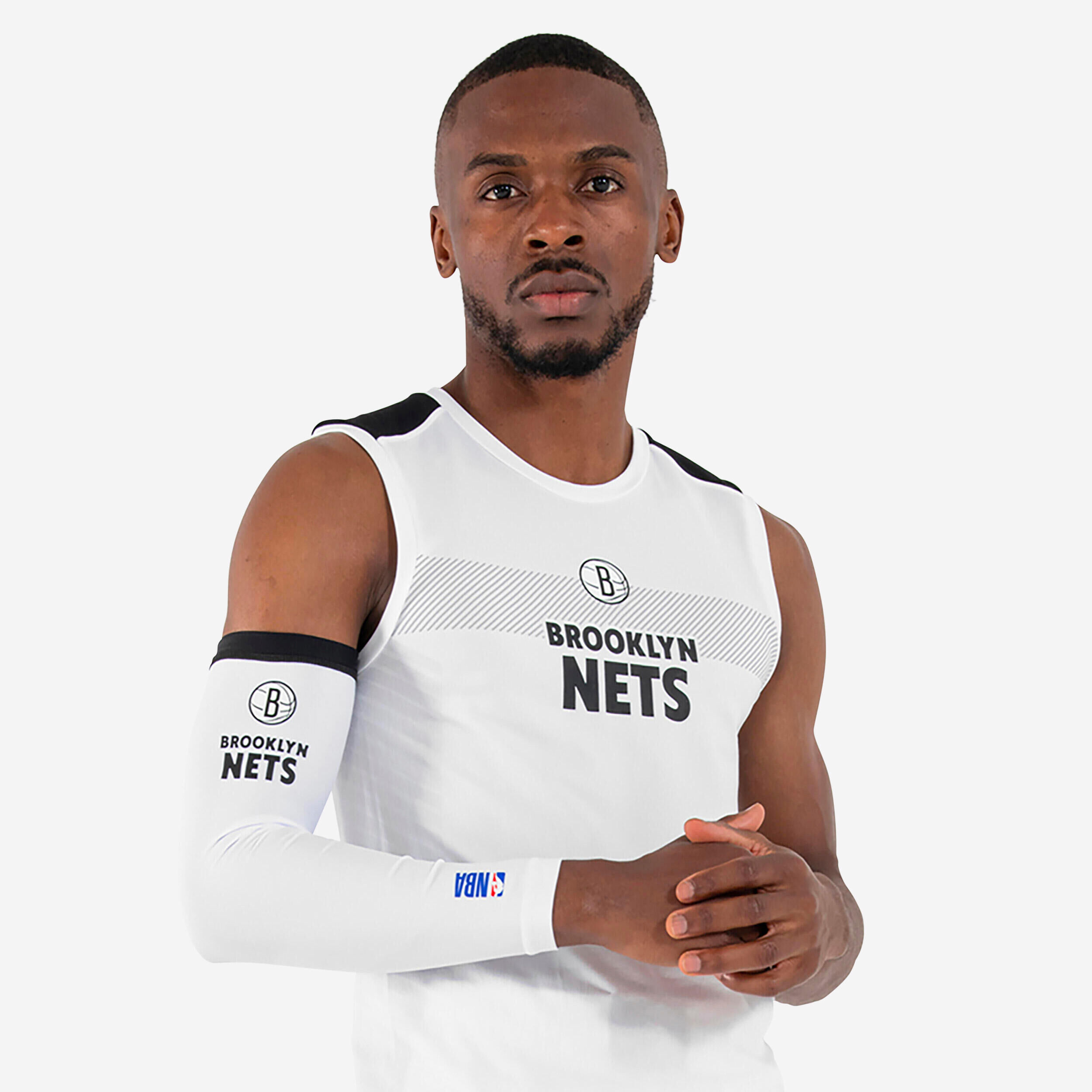 TARMAK Adult Basketball Sleeve E500 - NBA Brooklyn Nets/White