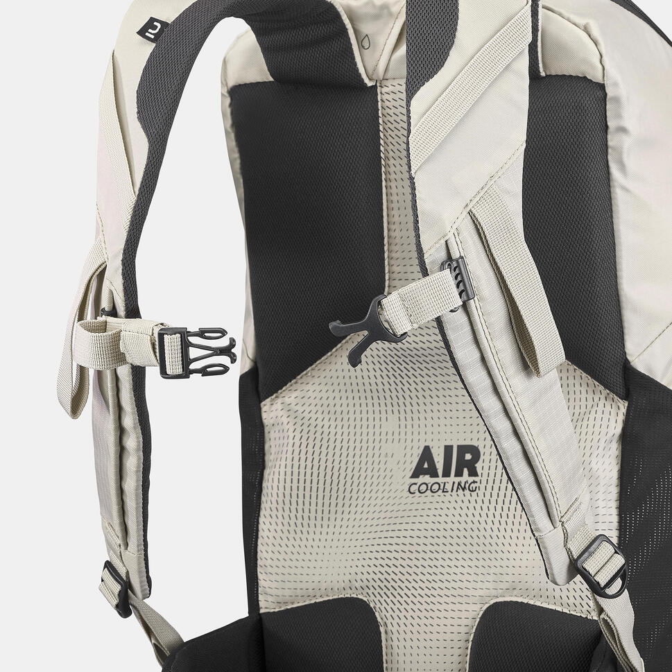 Mountain hiking backpack 20L MH100 QUECHUA Decathlon