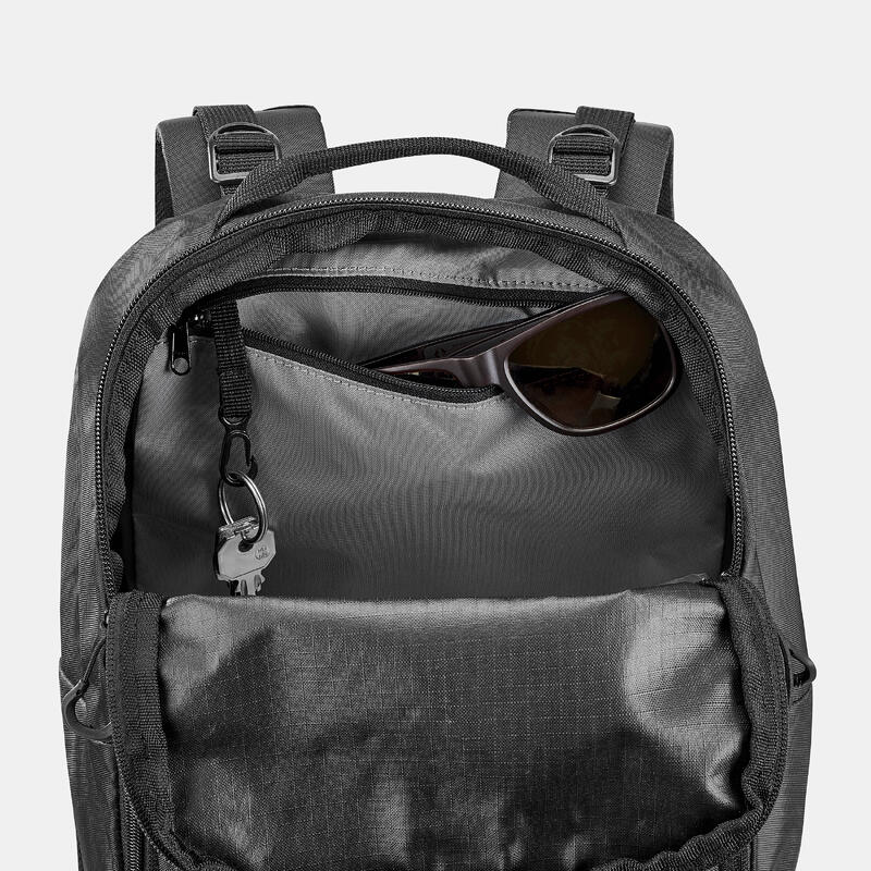 Outdoor Sırt Çantası - 20 L - Siyah - MH100