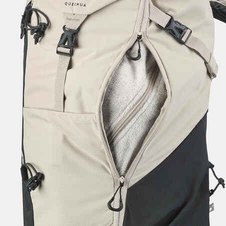 Mochila de montaña 20L funda impermeable Quechua MH500. Equipaje de mano