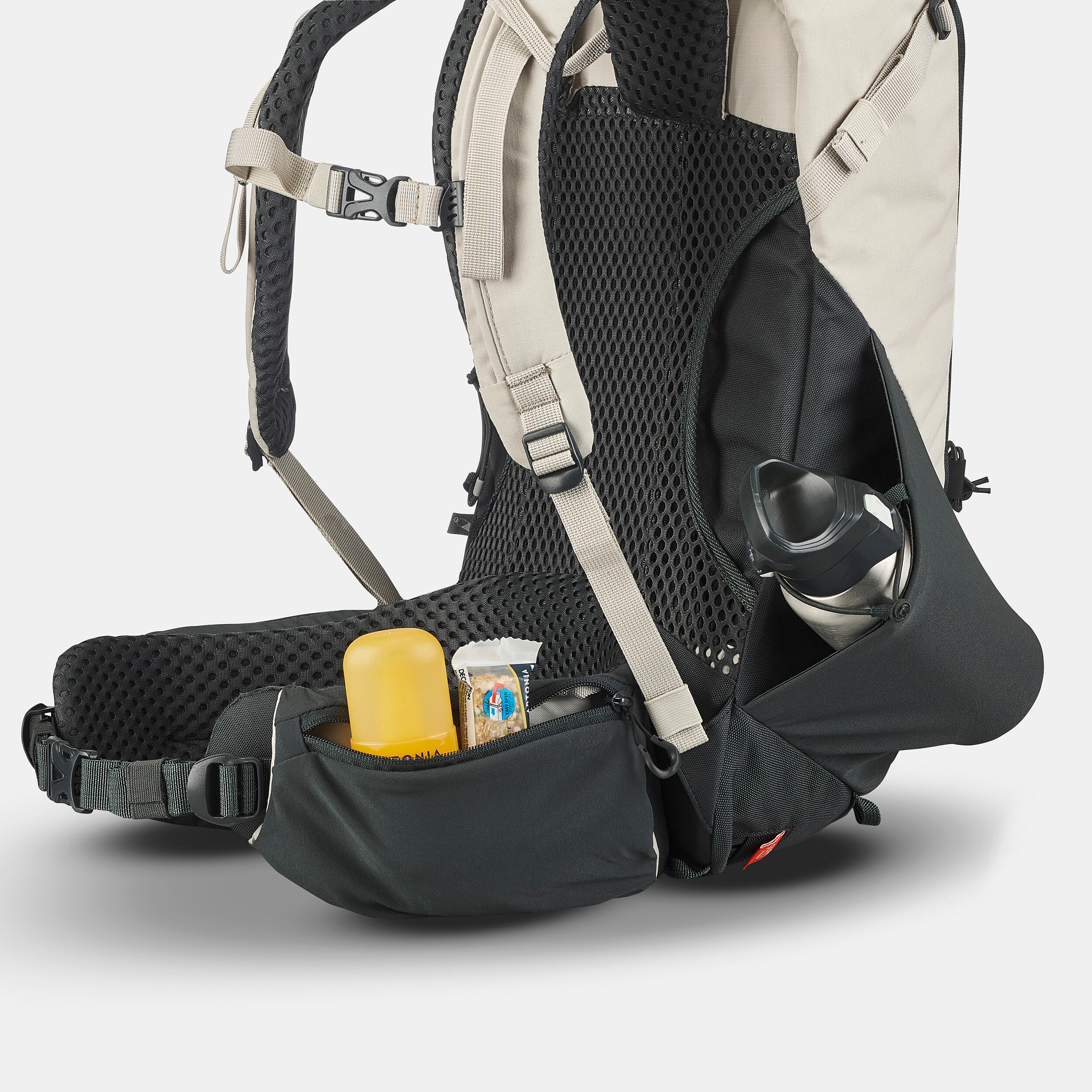 Mochila de monta a 20L funda impermeable Quechua MH500. Equipaje