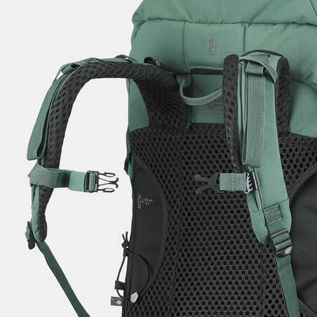 Mountain Walking 30 L Backpack MH500