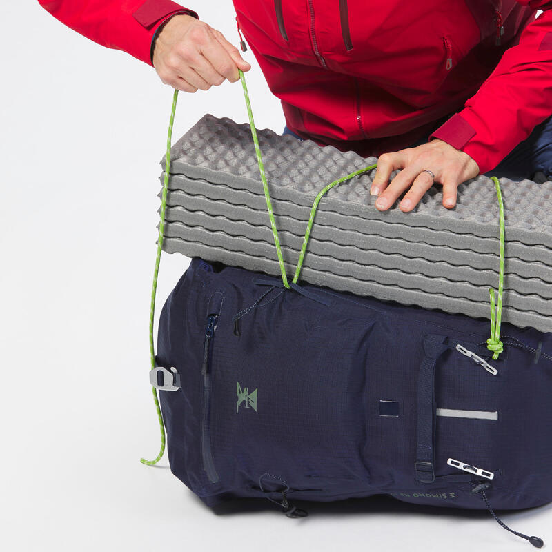 Sac à dos d'alpinisme imperméable 30 LITRES - ICE 30 BLEU