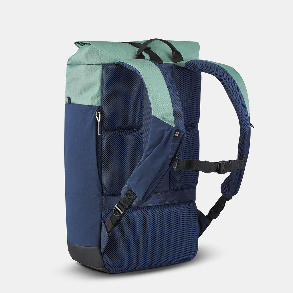 Turistický batoh NH Escape 500 Rolltop s objemom 23 litrov