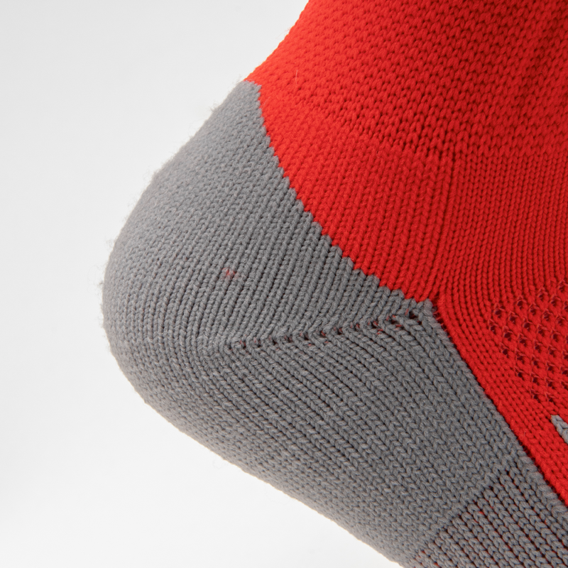 Chaussette Haute Dress-Up-America Chaussettes Rouges Et Blanches – Chaussettes à Rayures Pour Enfants – Taille Unique Pour Enfants Et Adolescents, Multicolore., Taille Unique Casquette Blanche