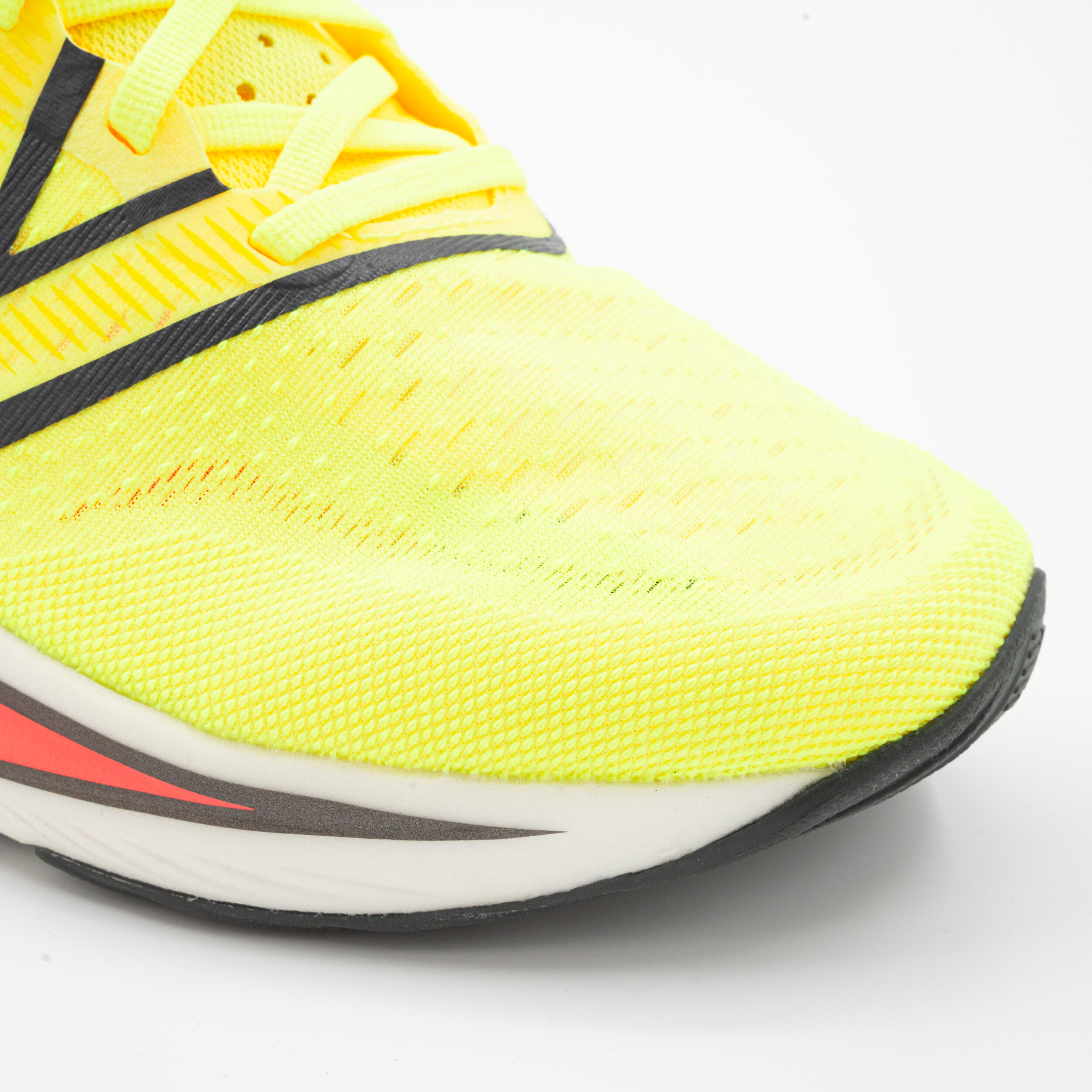 NEW BALANCE REBEL MEN's RUNNING SHOES V3 - YELLOW 4/6