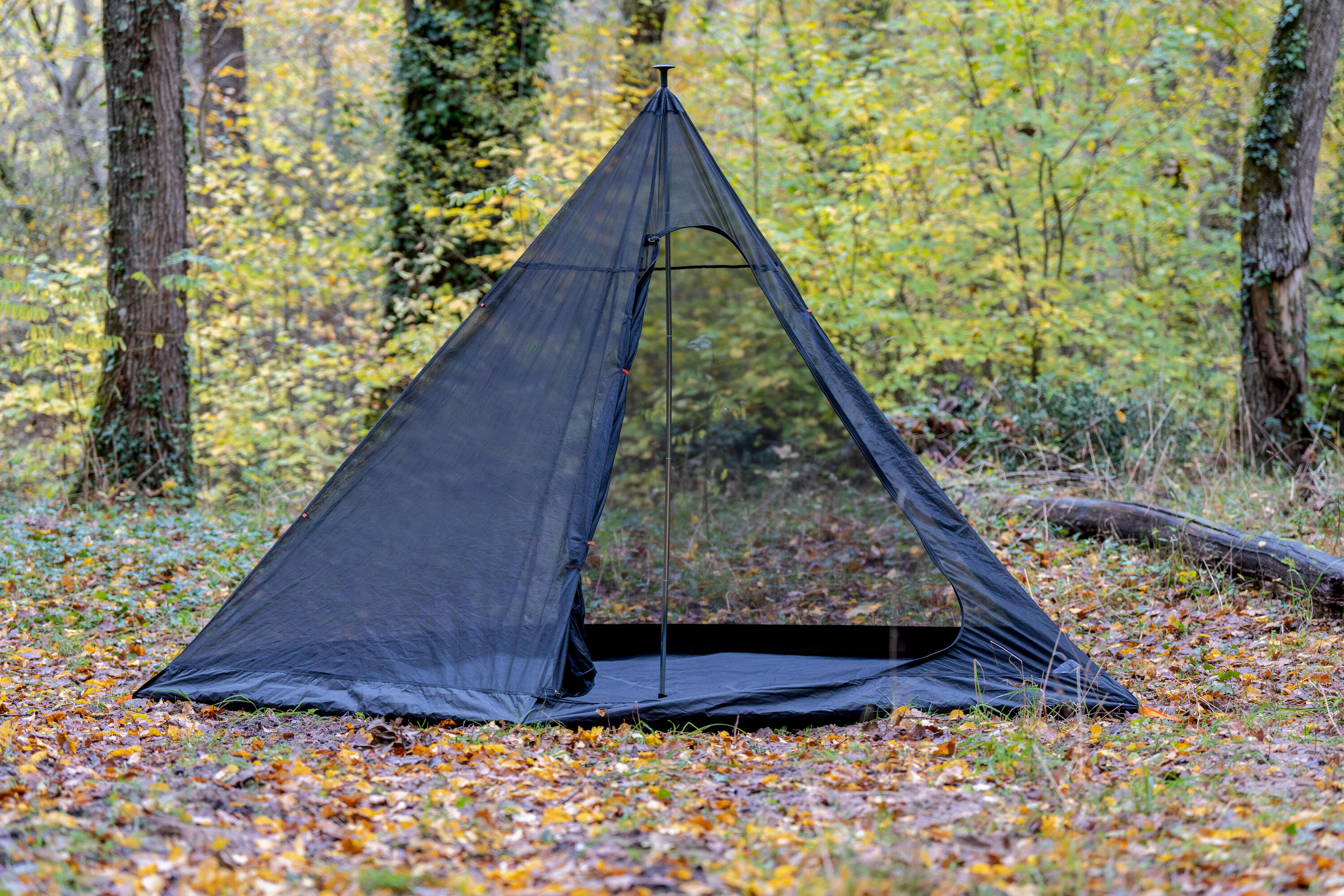Filet Moustiquaire Tipi Bushcraft Bivouac noir 9/10