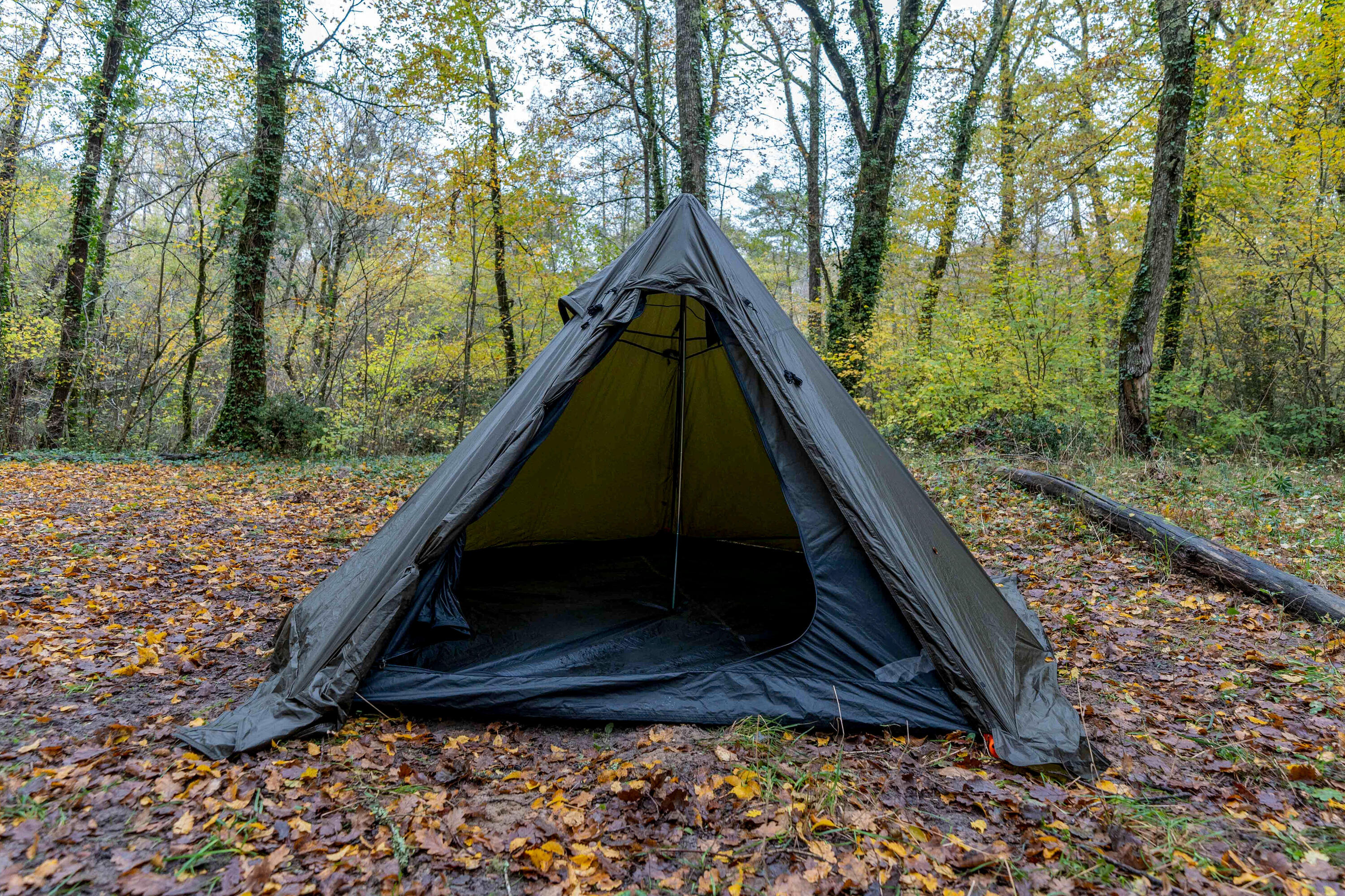 Filet Moustiquaire Tipi Bushcraft Bivouac noir 8/10