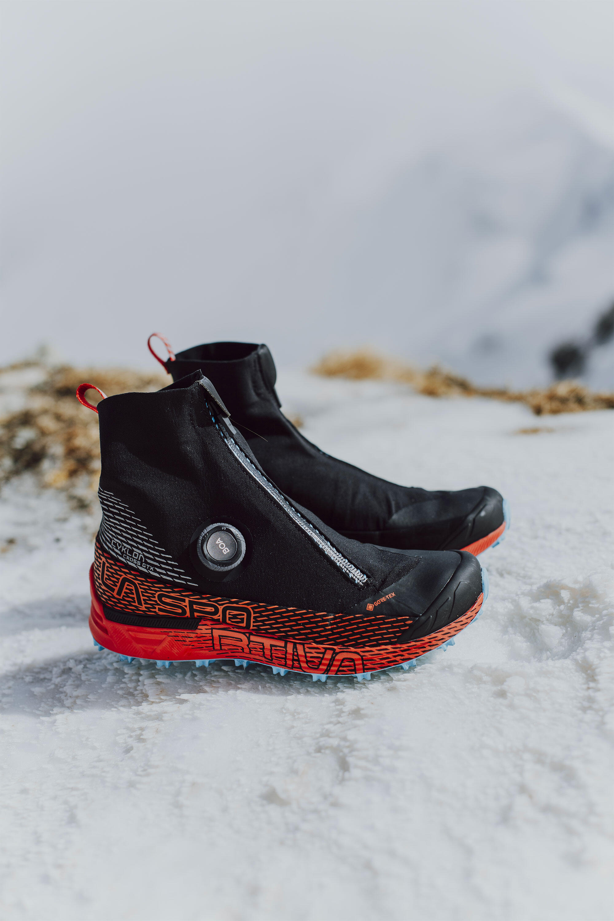 Chaussures techniques de Mountain Running en Gore-Tex 2/6