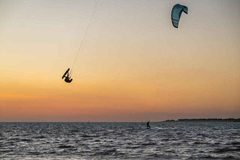 Latawiec do kitesurfingu Orao Straterial Freeride Hangtime 12 m²