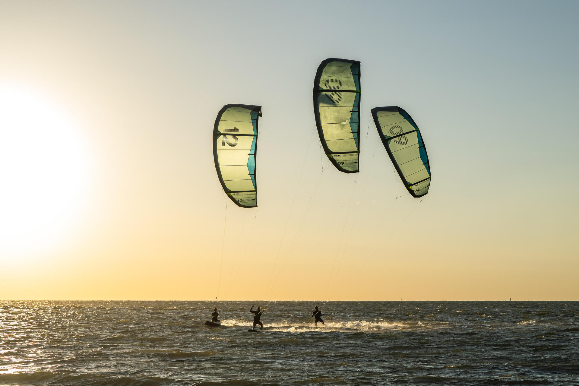 WINDSURFEN, KUNDENSERVICE