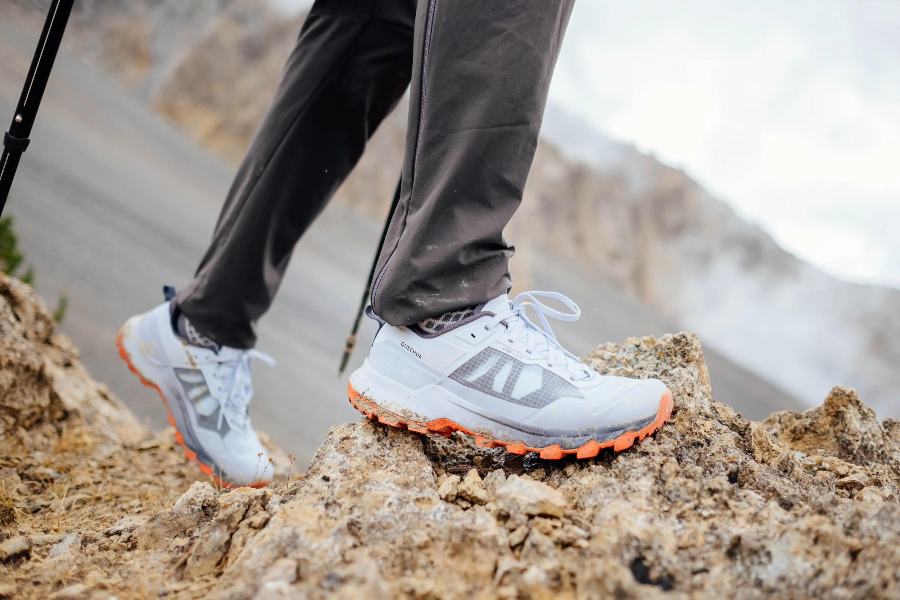 Men’s lightweight mountain hiking boots - MH500 Light - Grey 10/13