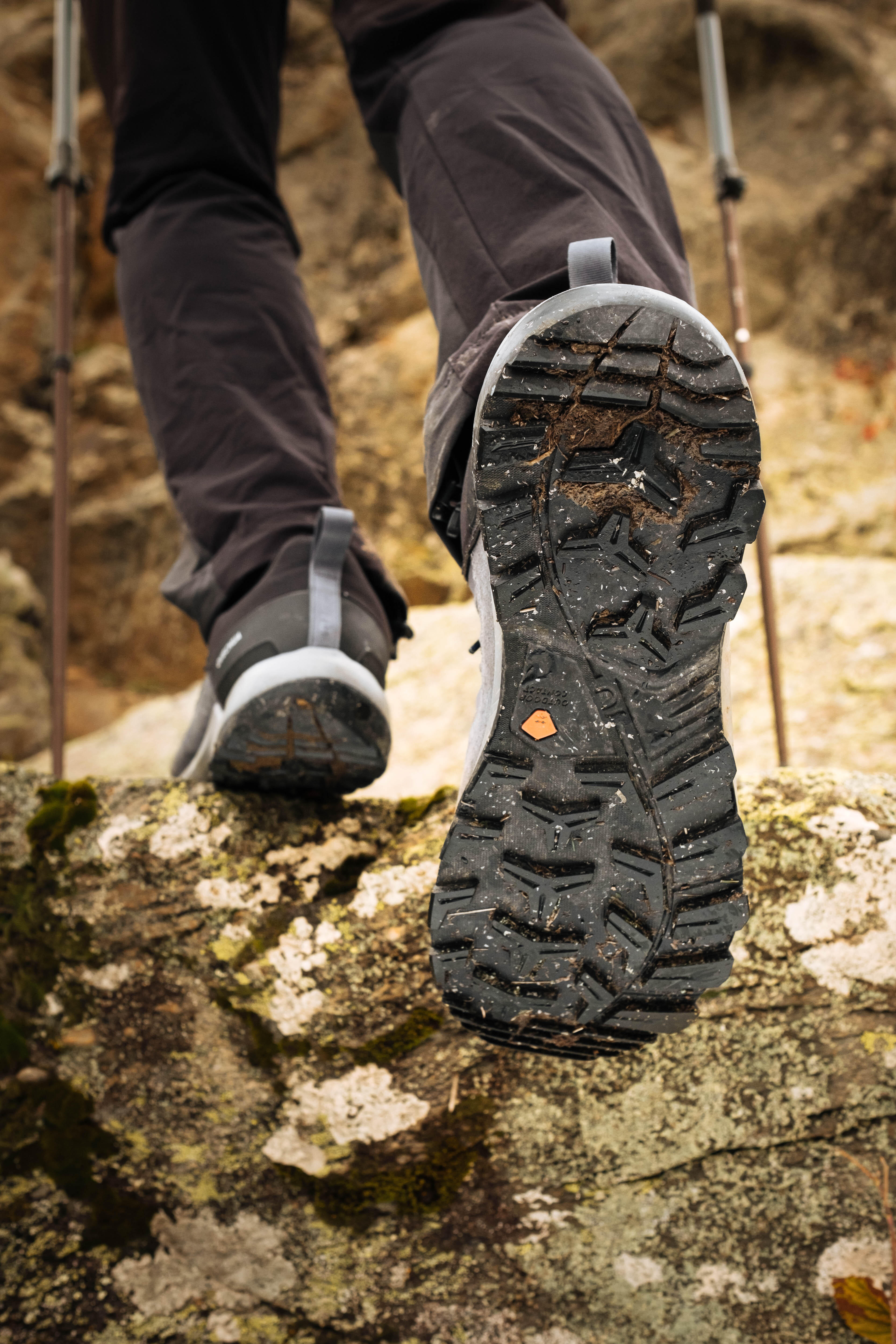 QUECHUA (ケシュア) 登山・ハイキング メンズ シューズ 防水 軽量 MH500