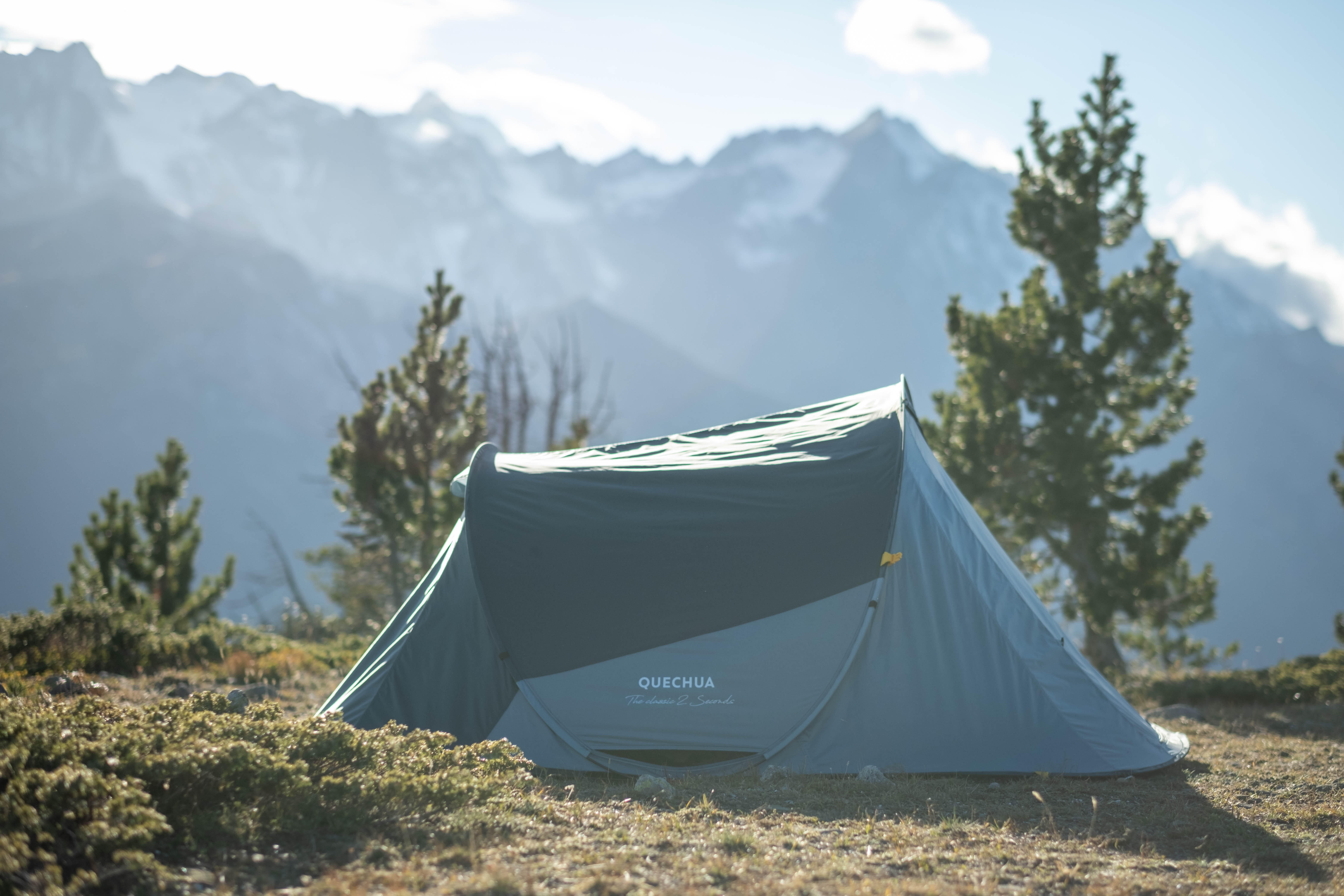 2-Person Camping Tent, 2 Seconds  - QUECHUA