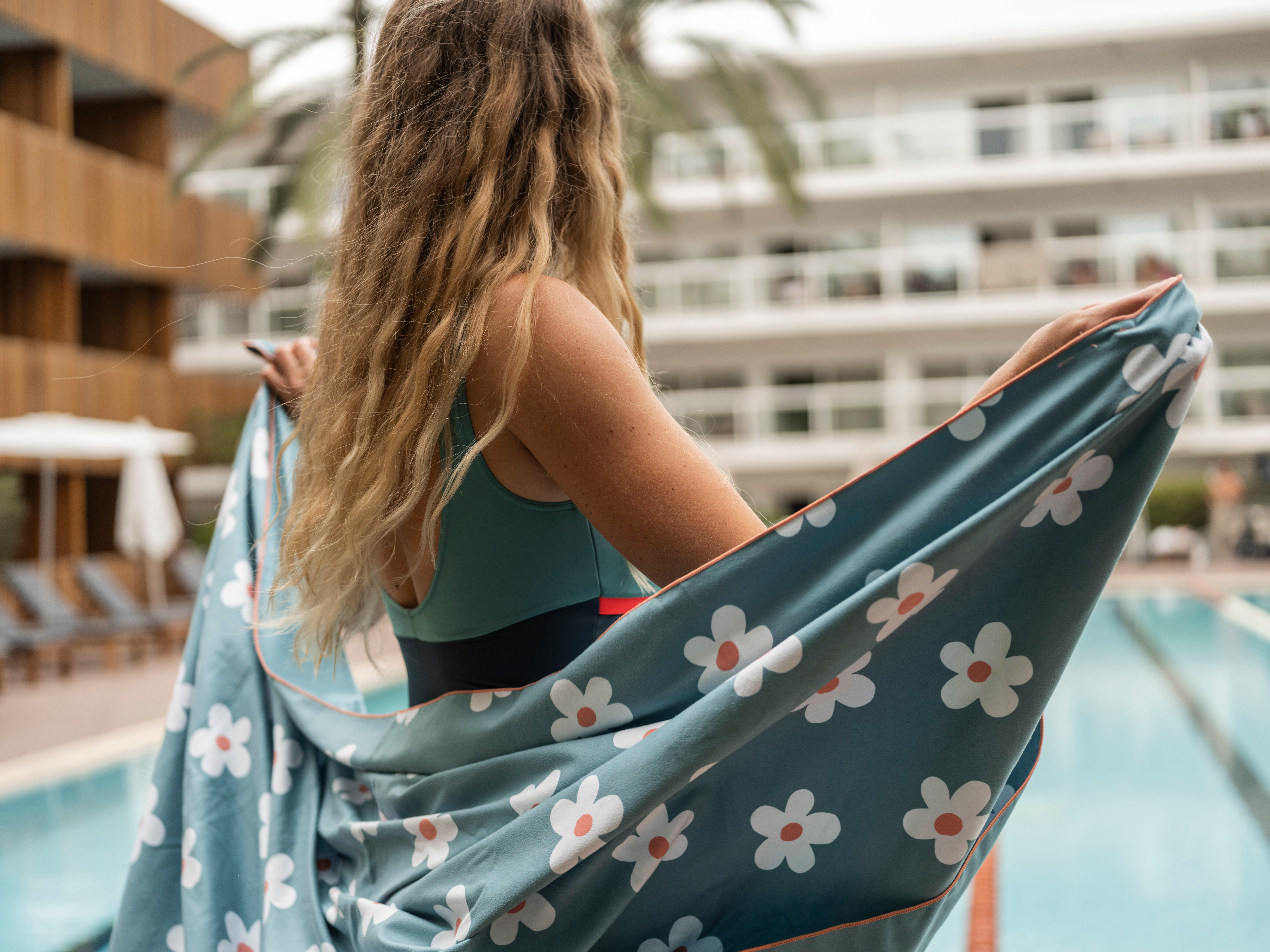 Microfibre Towel XL with Print – 110 x 175 cm - NABAIJI