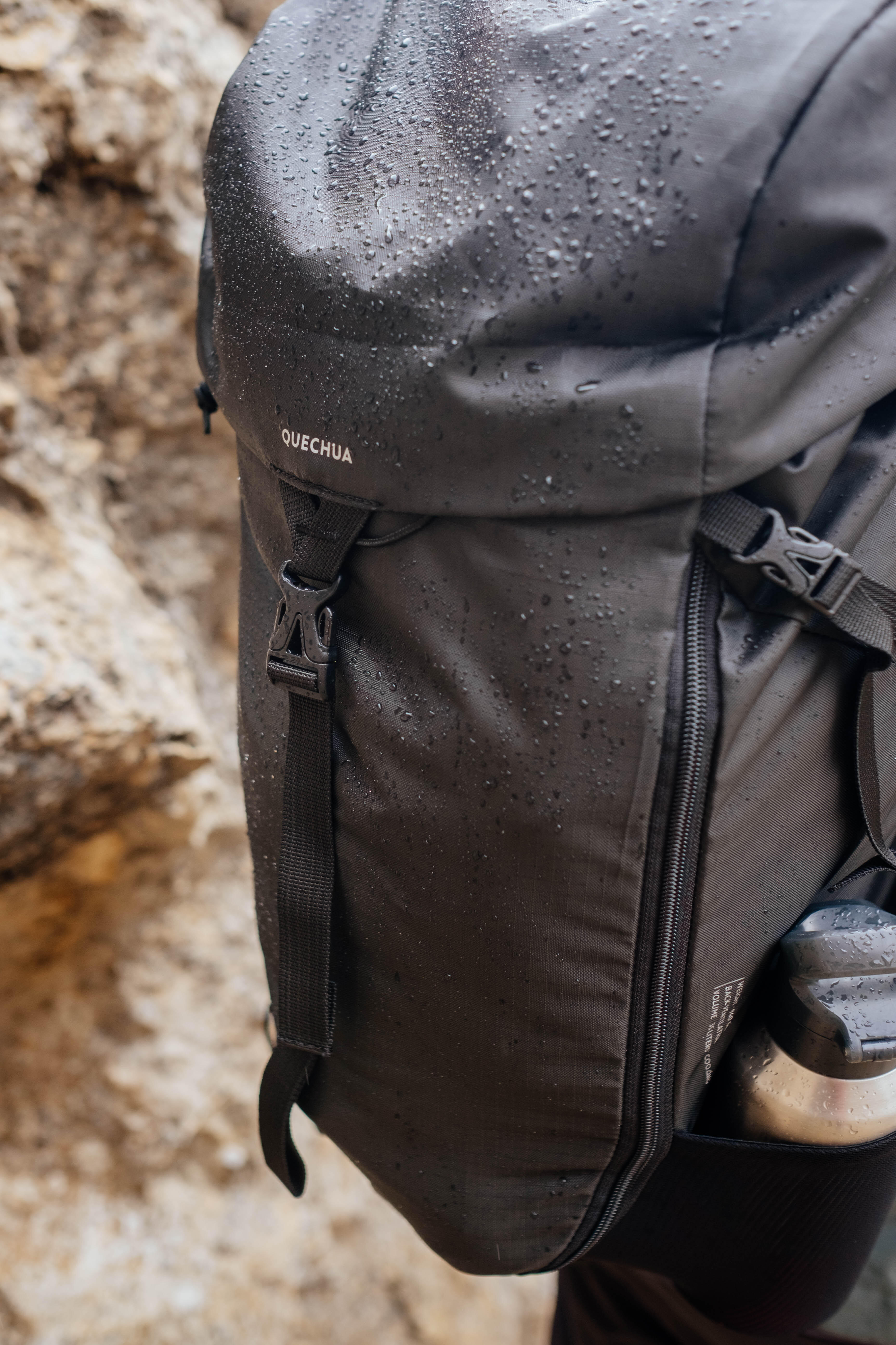 35 L Hiking Backpack - MH 100 Black - QUECHUA