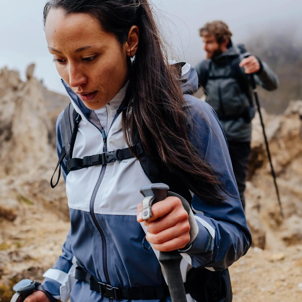 Women’s Waterproof Mountain Walking Jacket - MH500 - Raspberry