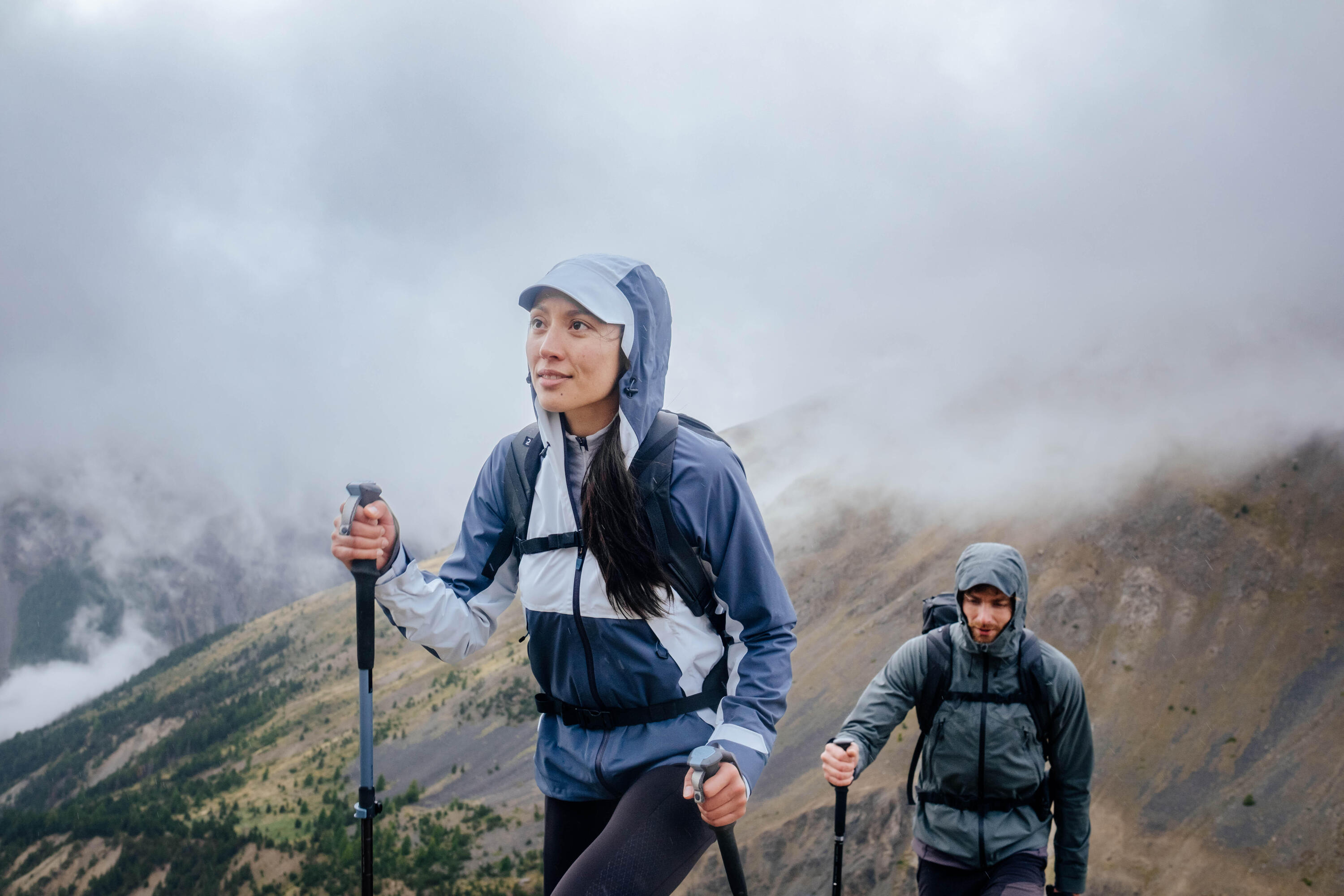 Women's Waterproof Mountain Walking Jacket - MH500 Grey Blue 3/17