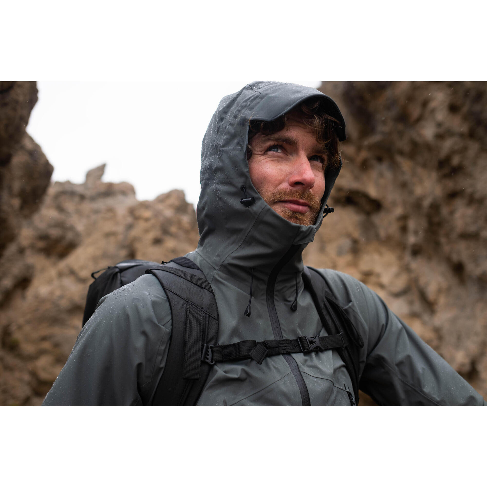 Lightweight waterproof hiking jacket - MH500 - Men