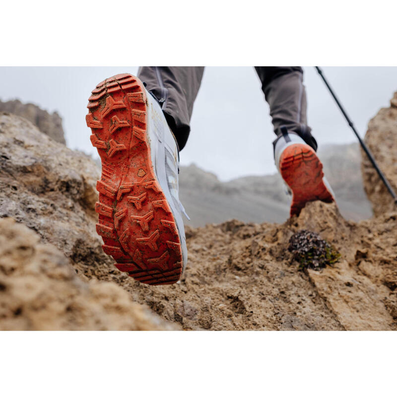Chaussures de randonnée montagne - MH500 LIGHT gris clair - homme