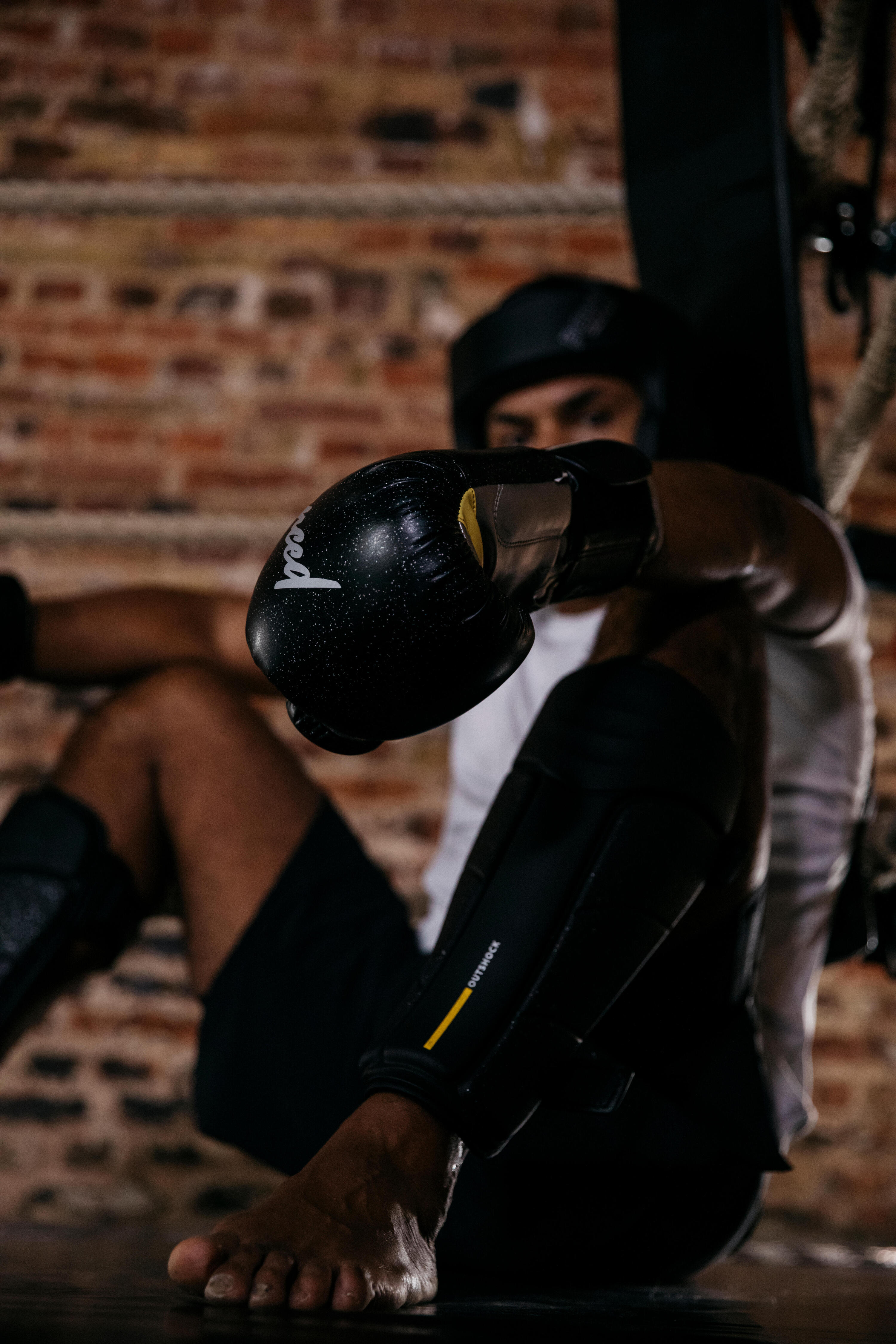 Paratibia adulto boxe 500 ergonomici neri 6/8