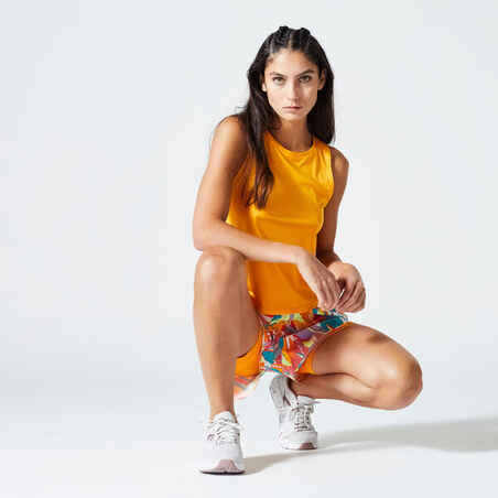 Γυναικείο κοντό αθλητικό αμάνικο μπλουζάκι από , σε φαρδιά γραμμή - Πορτοκαλί