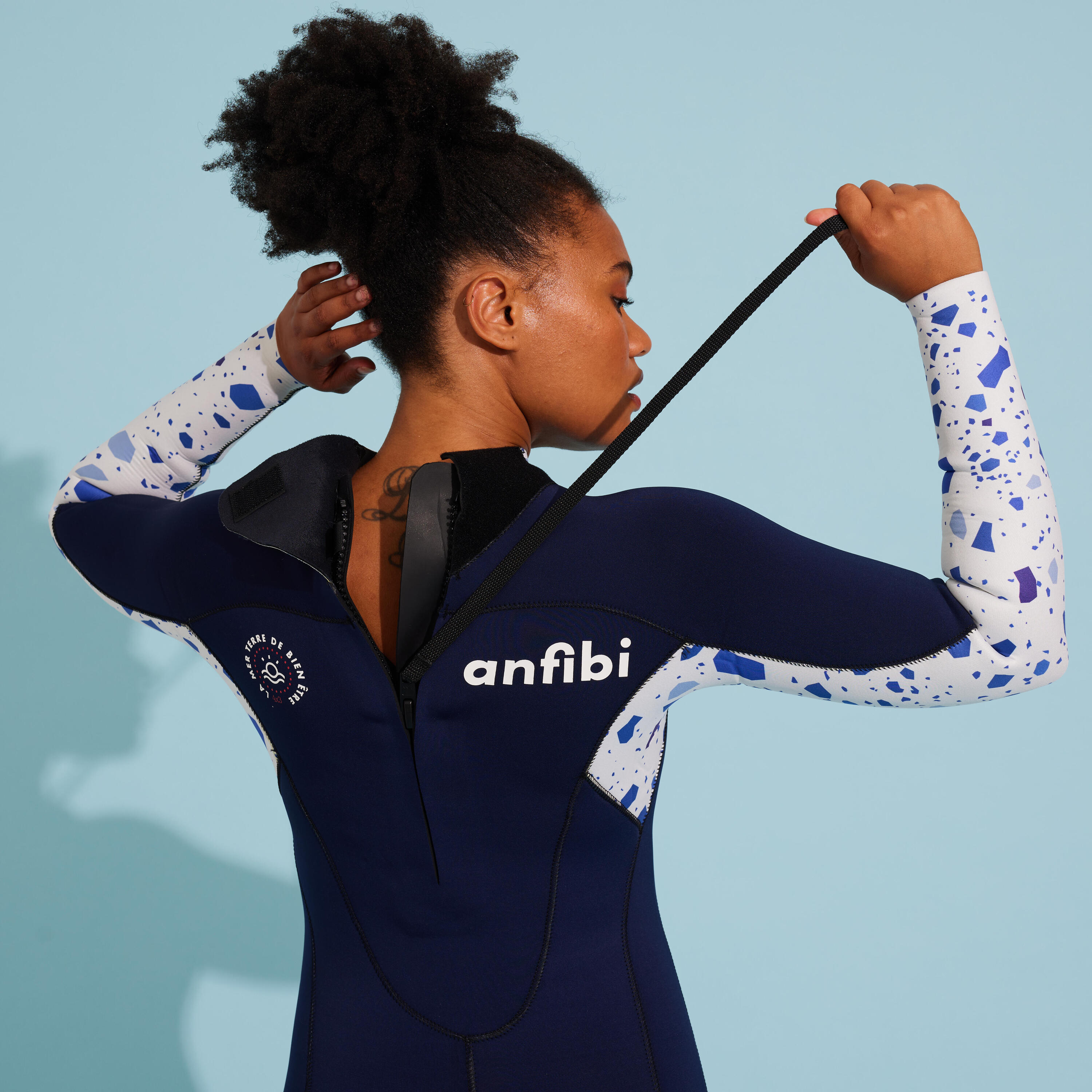 Damesshorty met lange mouwen voor aquawalking neopreen 4/3 donkerblauw 4/8