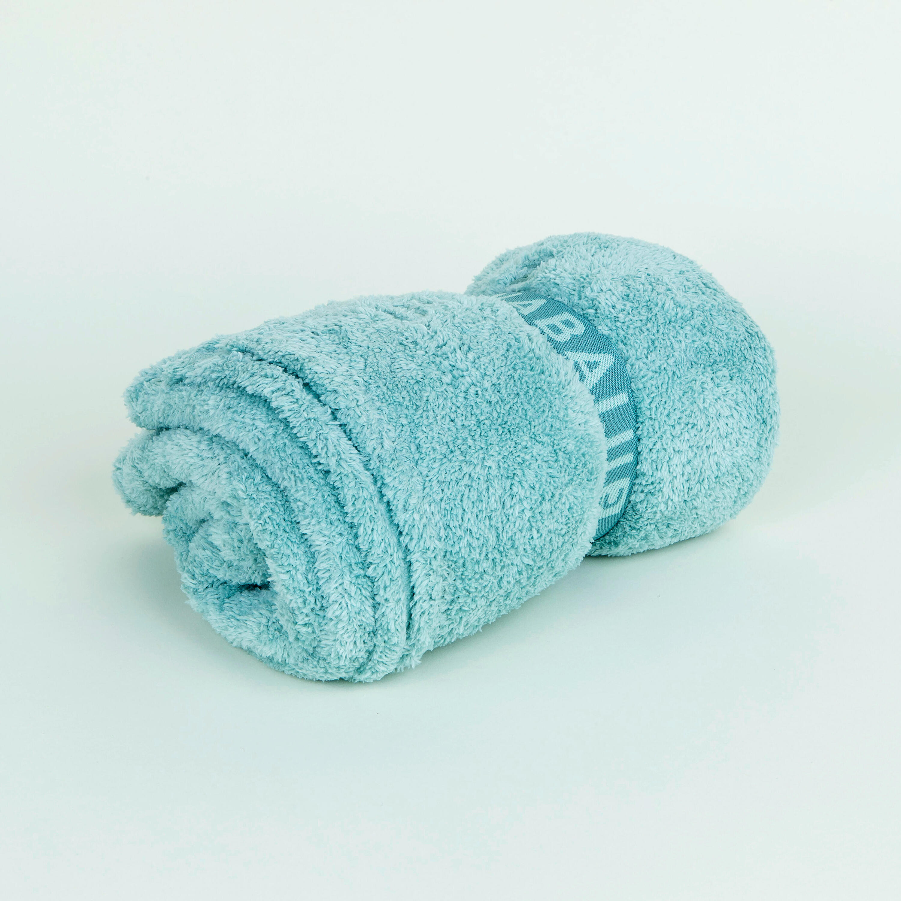 Ultra-soft Microfibre swimming towel size L 110 x 175 cm light green 2/4