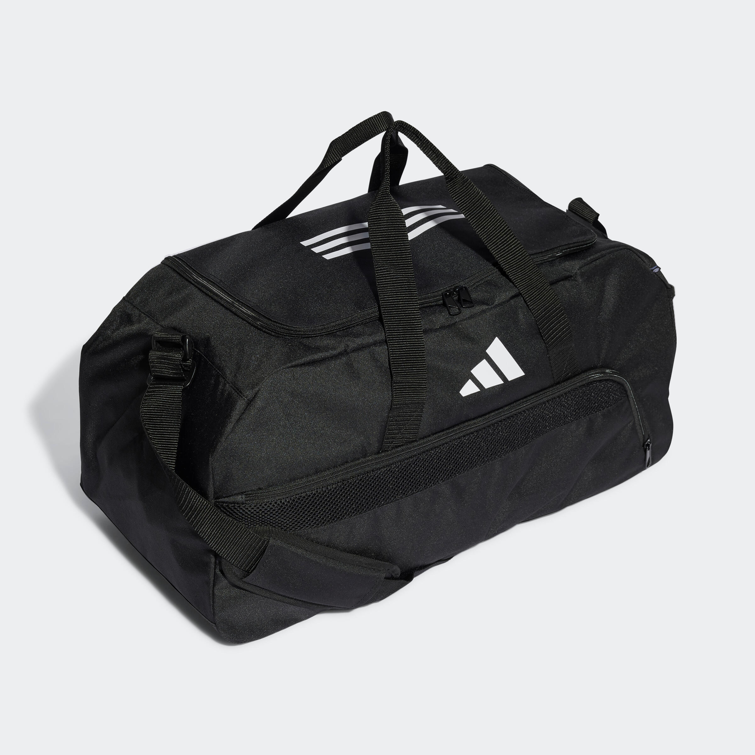 TIRO M sports bag black (39L)