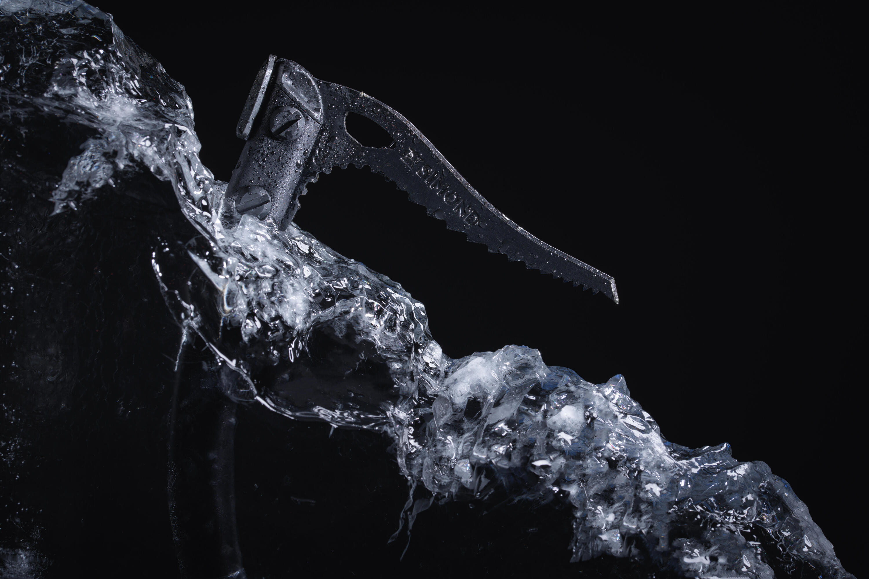 Ice axe for ice climbing - MAMBA