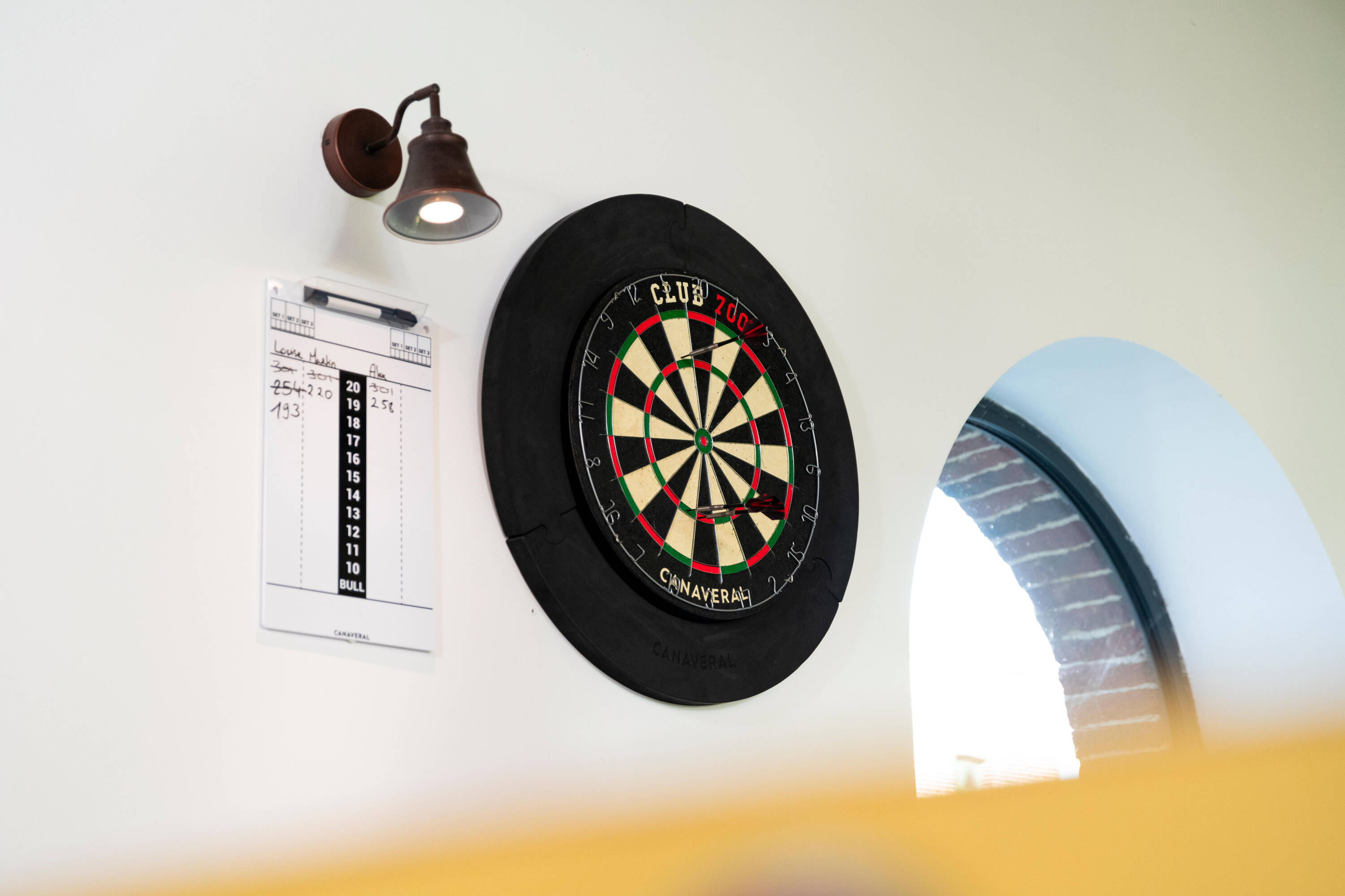 Darts Board Steel Tip Club 700 Black and Red -  3