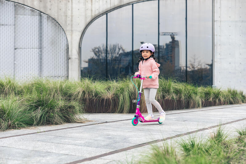 İYİ BİR ÇOCUK SCOOTER’INDA OLMASI GEREKEN ÖZELLİKLER NELERDİR?