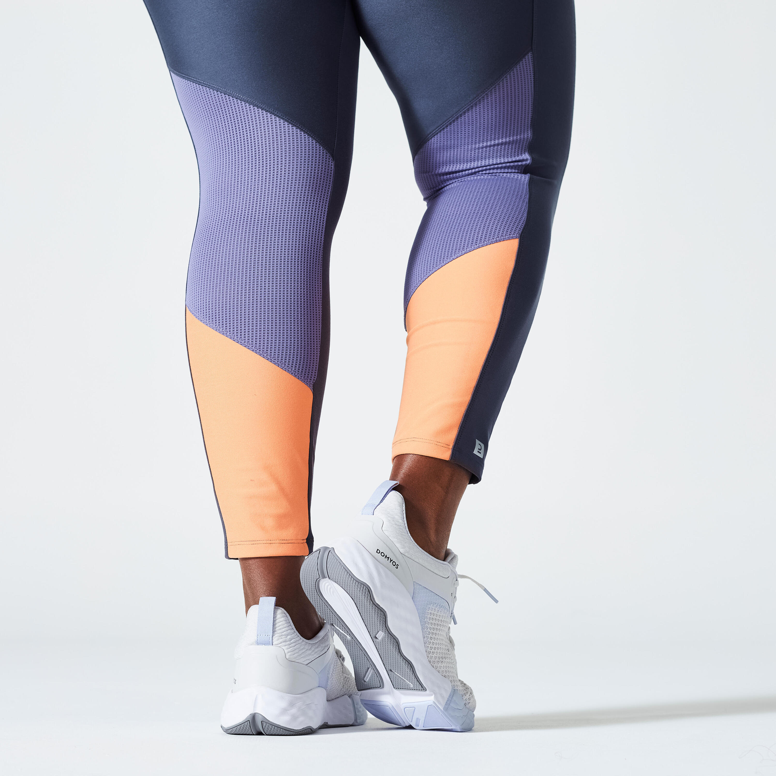 Women's plus size sports leggings with pocket, grey and purple 3/5