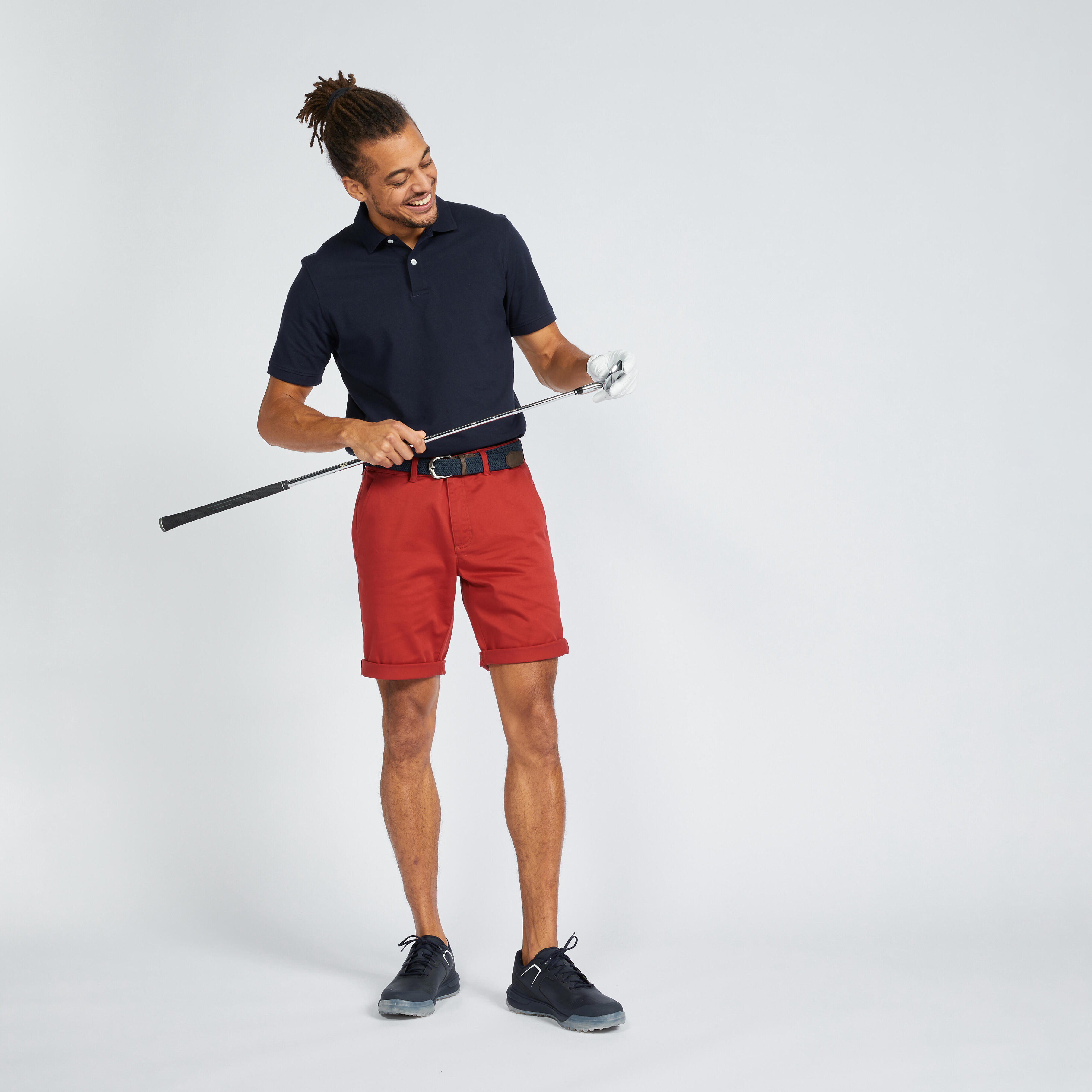 Men's golf chino shorts MW500 dark red
