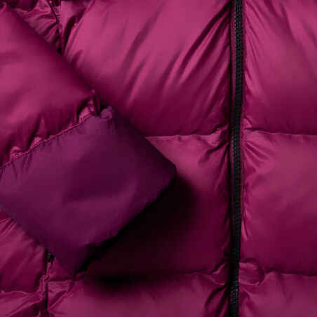 Moteriška kalnų žygių pūkinė striukė su gobtuvu „MT500“, -18°C temperatūrai, violetinė