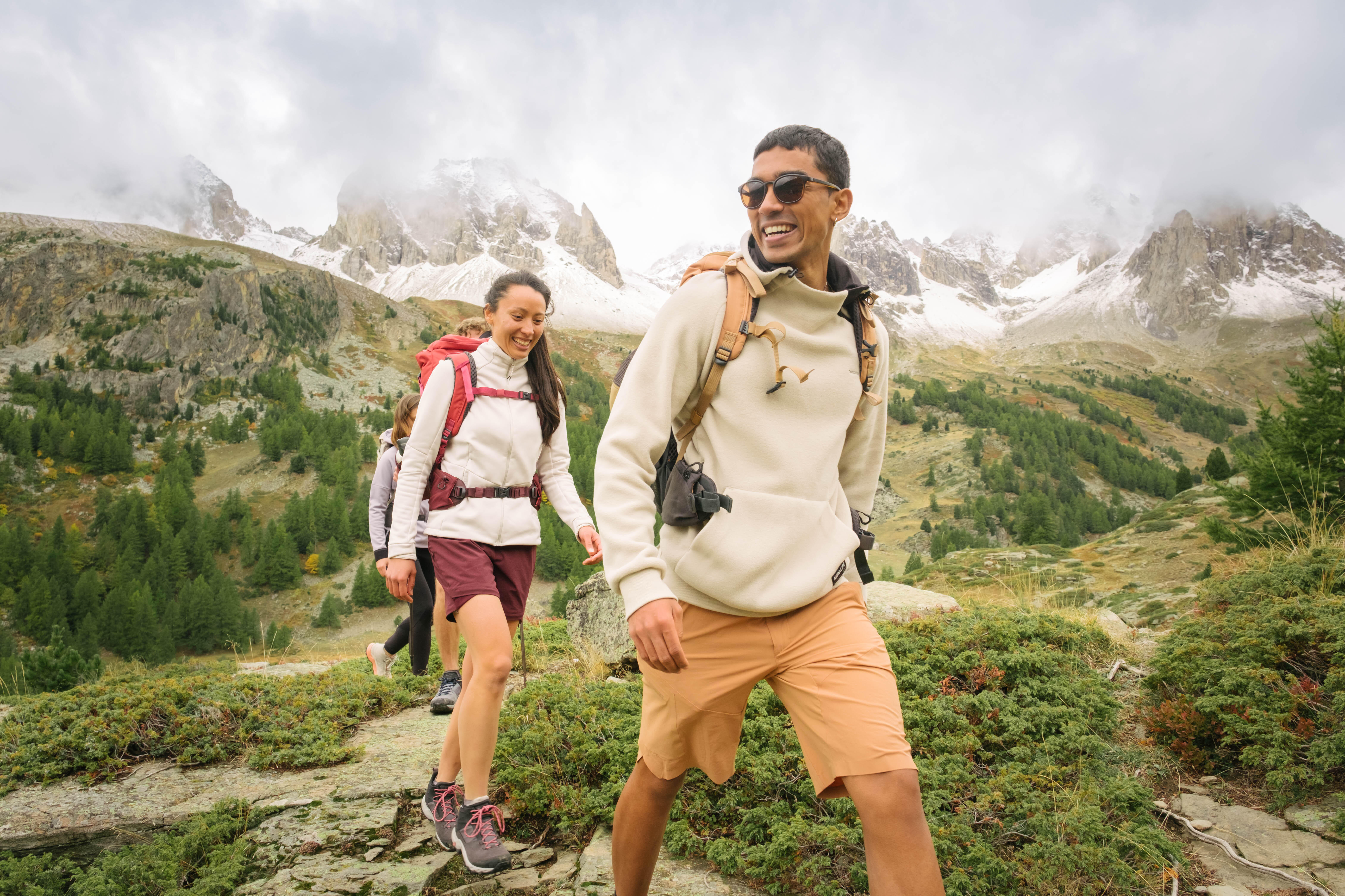 Men's hiking hooded fleece sweatshirt mh100 Outlet