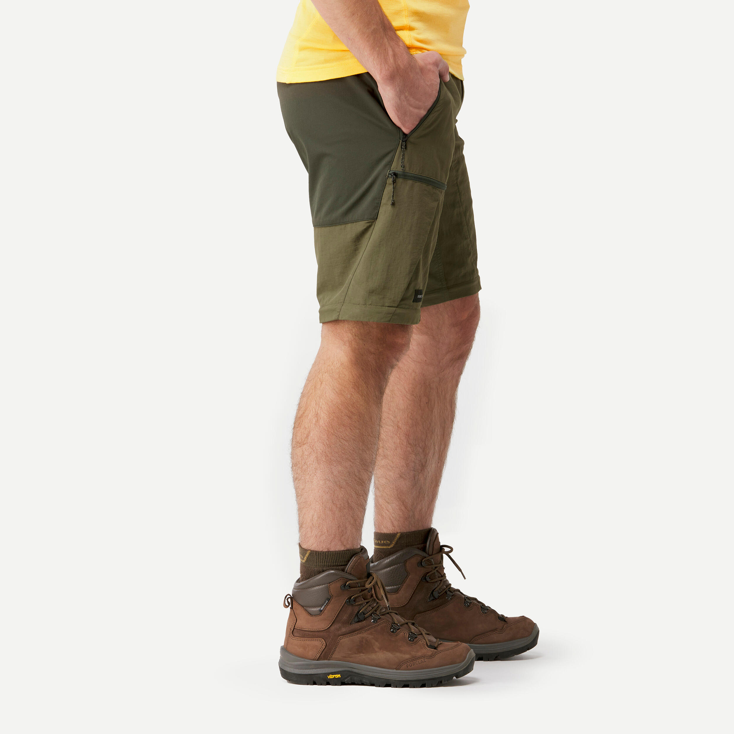 Men Trekking Cargo Shorts MT500 Brown