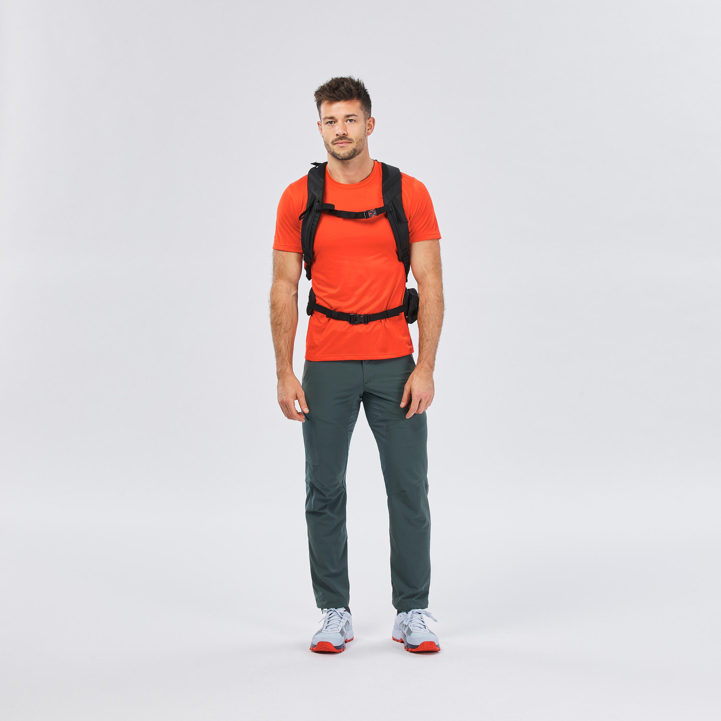 Pantaloni trekking uomo MH500 verdi 9/14