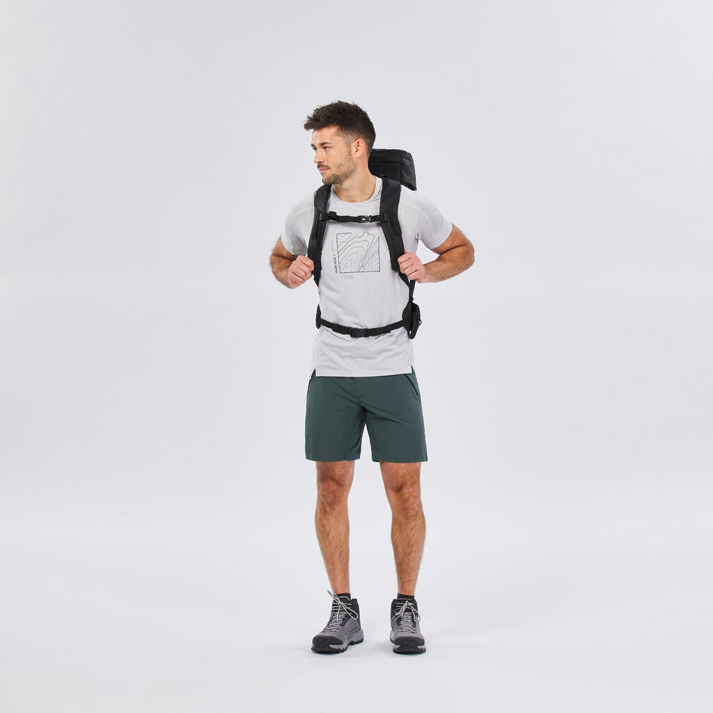 Short de randonnée homme, MH500 vert