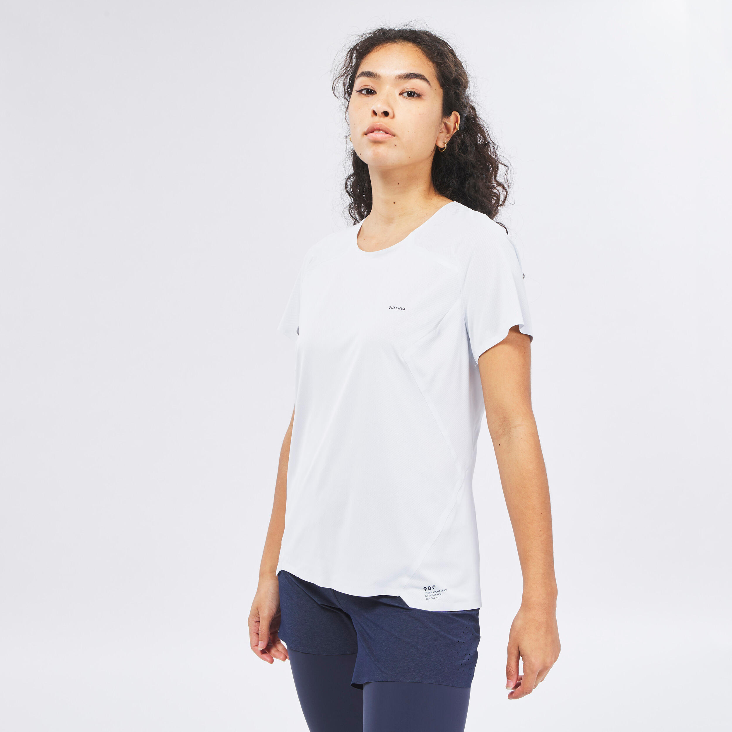 Camiseta de montaña y trekking manga corta ultraligera Mujer Quechua FH500 1/6