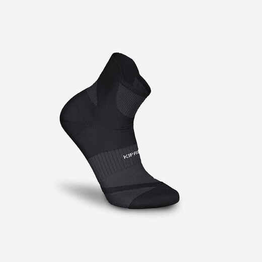 
      Bežecké ponožky RUN900 Strap hrubé čierne
  