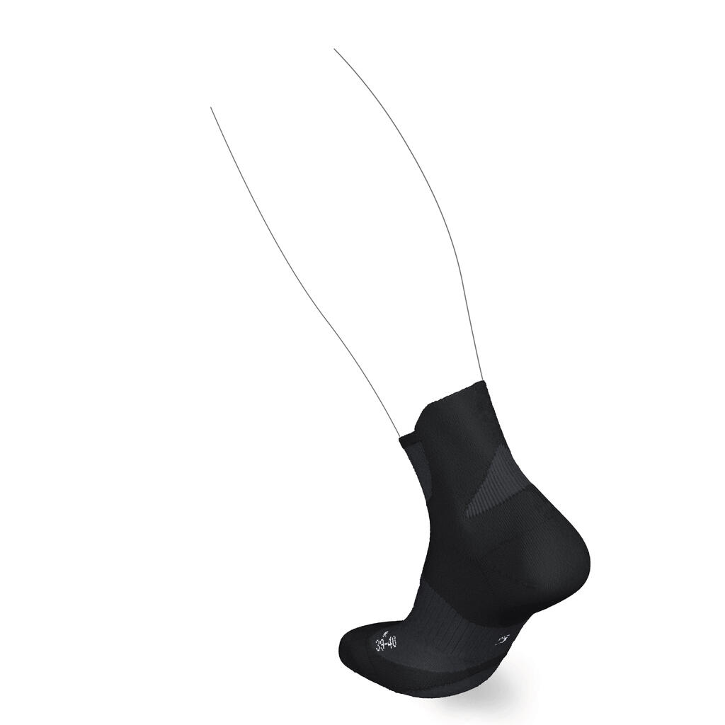 RUN900 THICK STRAP RUNNING SOCKS - BLACK